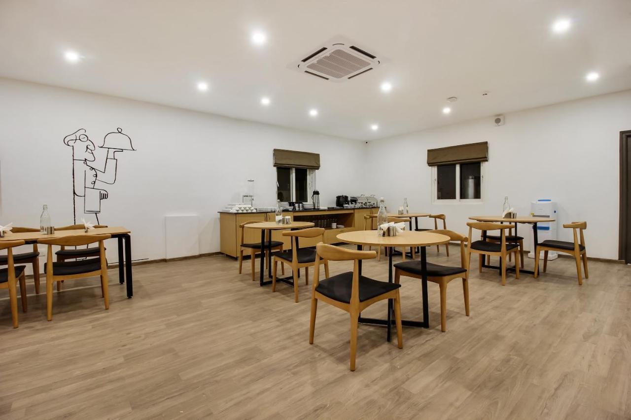 Oyo Townhouse 600 Gangothri Hotel Secunderabad Exterior photo