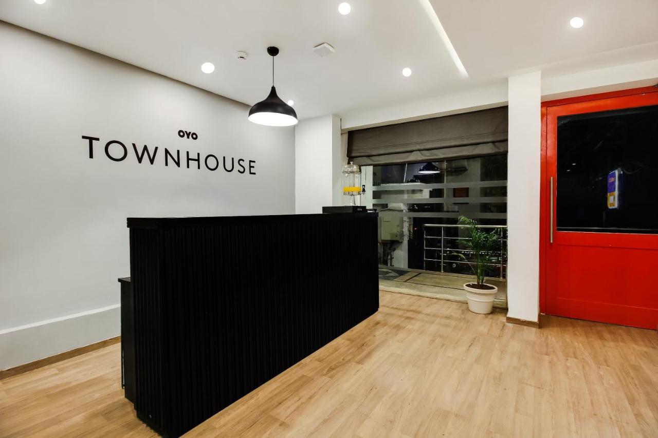 Oyo Townhouse 600 Gangothri Hotel Secunderabad Exterior photo